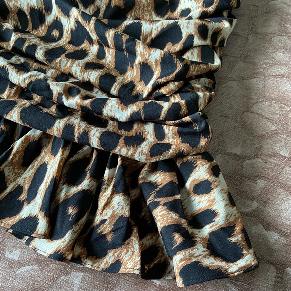 LEOPARD PRINT MINI DRESS - Picture 6 of 14